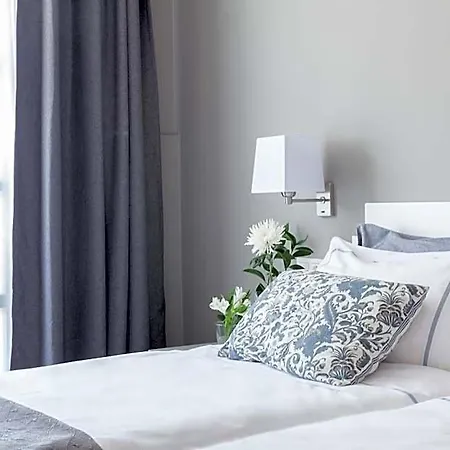 The Park Hotel 3*